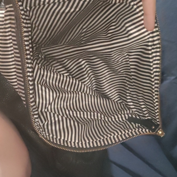 Kate Spade purse - Picture 4 of 6